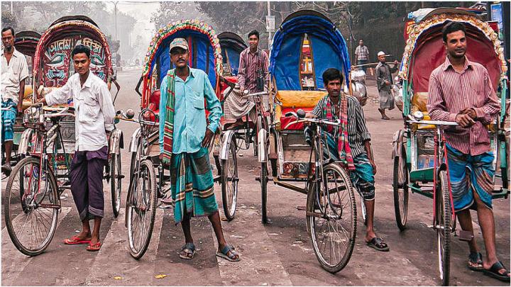 সোমবার থেকে গণপরিবহন বন্ধ, চলবে শুধু রিকশা